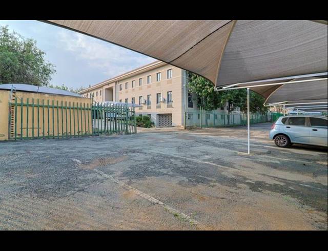 229M² OFFICE FOR SALE IN MEYERSDAL
